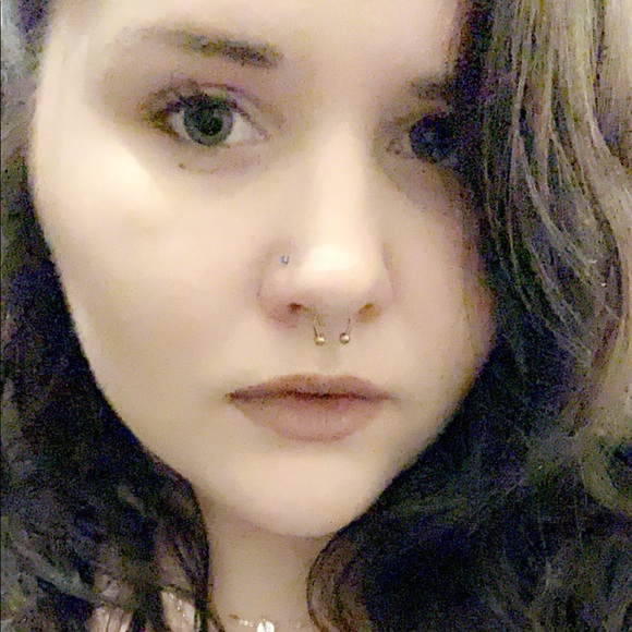 Meet your Posher, Marisa - Picture 4 of 4